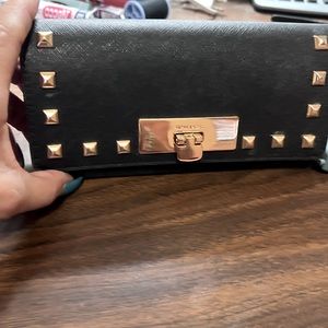 Michael Kors wallet. Excellent condition